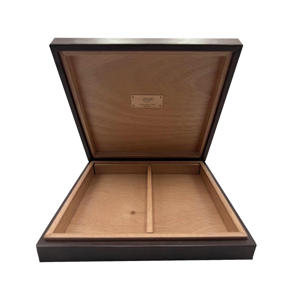 Cave a Cigare de Voyage Fly To Cuba