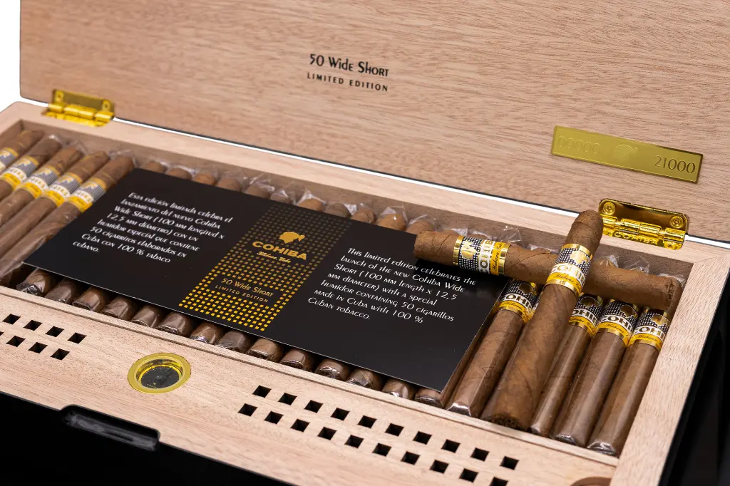 39039_Cohiba_Wide_Short_Humidor_50_7.webp